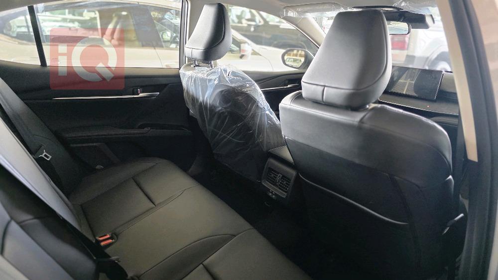 تۆیۆتا کامری